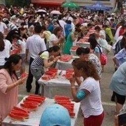 娱乐圈甜蜜邂逅背后的黑科技大爆料，吃瓜路上越走越精彩