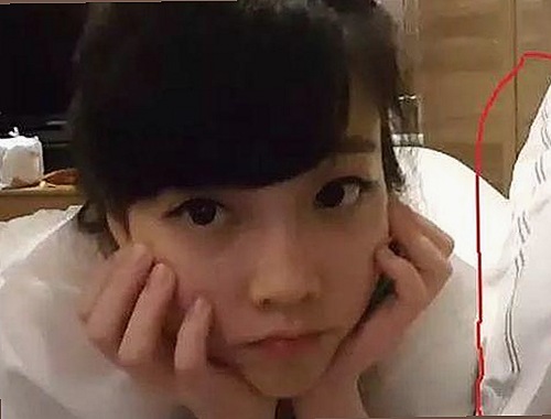 揭秘娱乐圈吃瓜爆料：真相与八卦的双面江湖